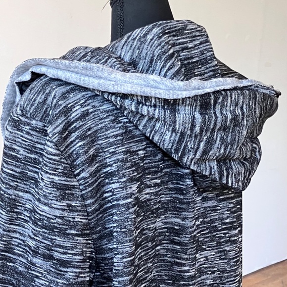 Gray long sleeve medium long hooded open front cardigan - Picture 4 of 10